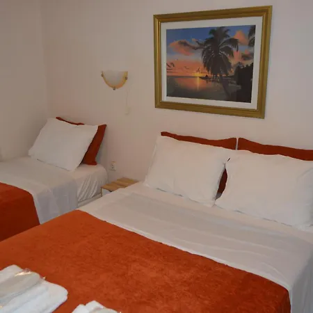 Lefka Ori Hotel *